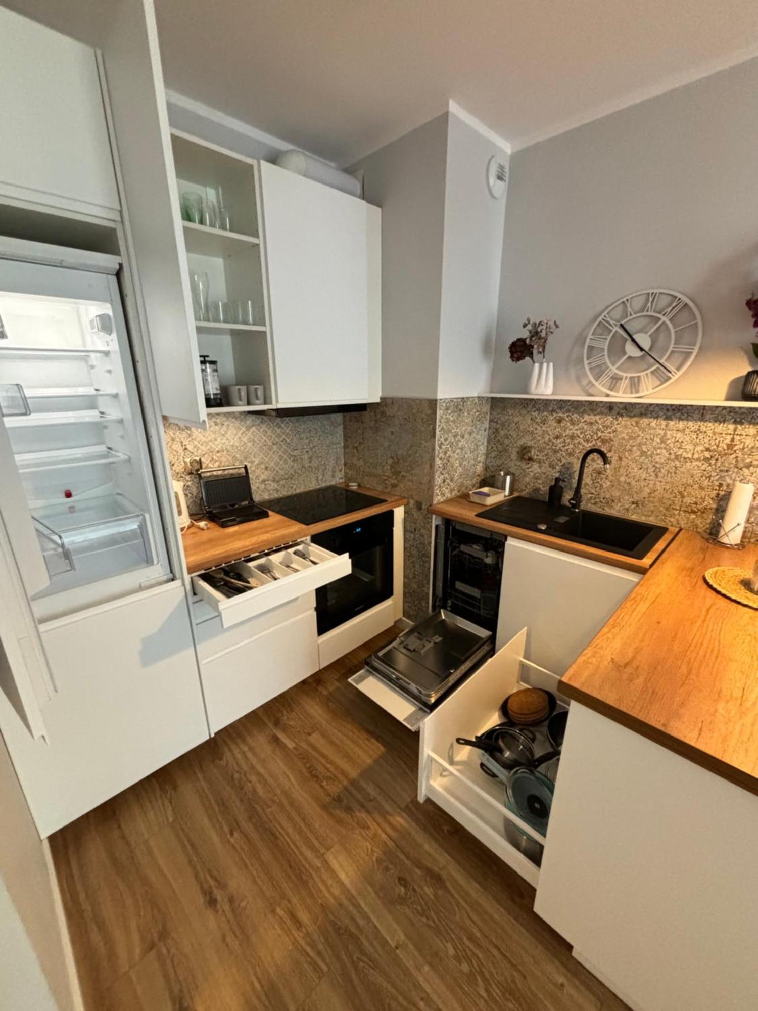 פוזנן Garbary Old Town Lux Apartment 106, Self Check-In 24H, Free Parking מראה חיצוני תמונה
